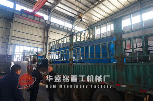 陜西石子廠用篩分設(shè)備用戶現(xiàn)場(chǎng)